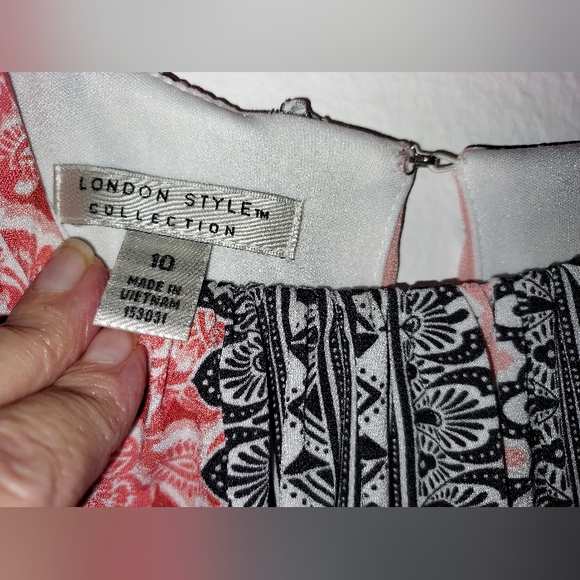 Maxi Dress - size 10 - Picture 3 of 4